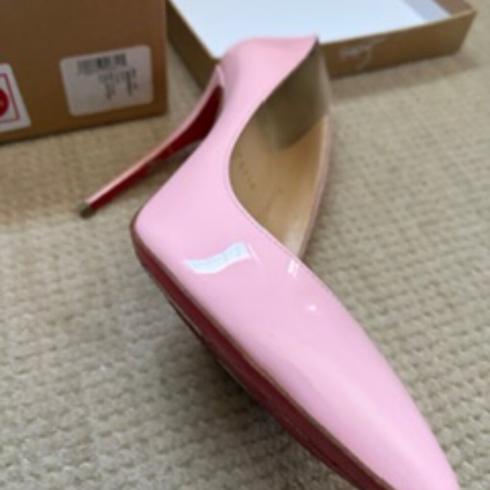 Patent pink Louboutin pumps - Picture 3 of 5